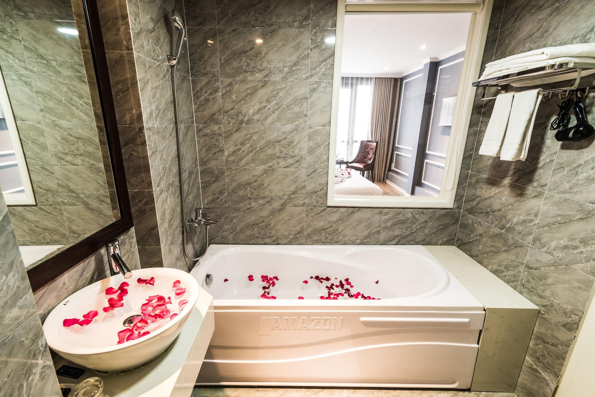 Hanoi Crystal Pearl Hotel מראה חיצוני תמונה